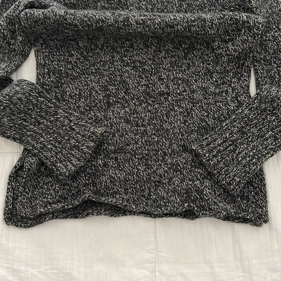 Old Navy Sweater, Medium - Picture 3 of 4